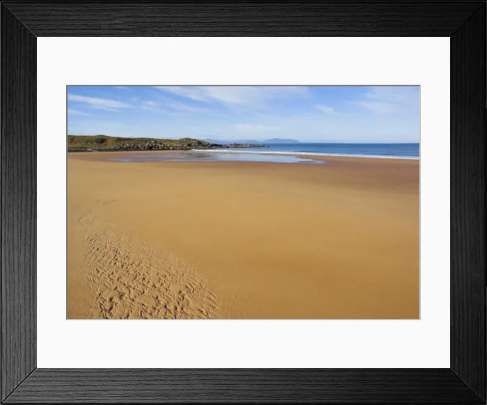 Framed Print : Redpoint sandy beach Framed Print : Redpoint sandy beach