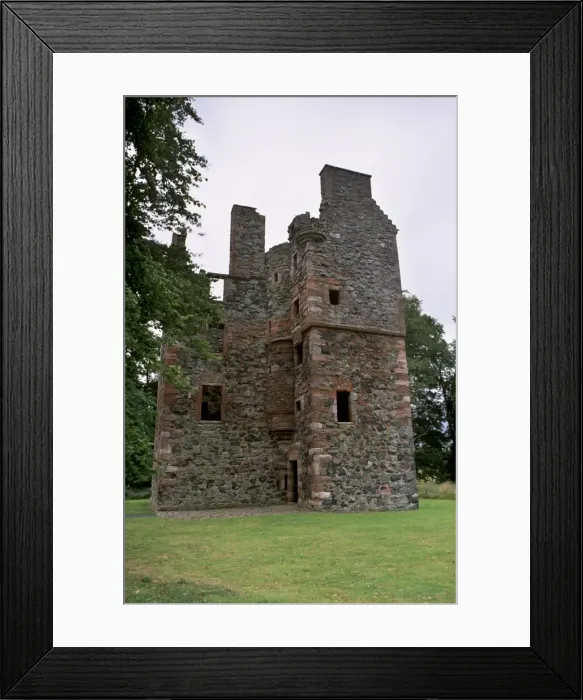 Framed Print : Greenknowe tower, 1581 Framed Print : Greenknowe tower, 1581