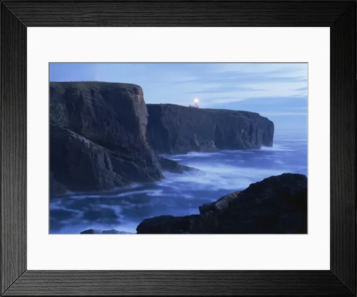 Framed Print : Eshaness basalt cliffs at dusk Framed Print : Eshaness basalt cliffs at dusk