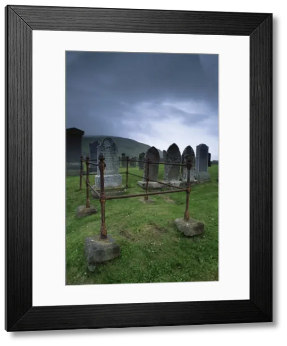 Framed Print : Graveyard, Gulberwick