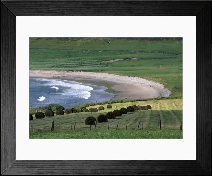 Framed Print : Croft near Tresta Framed Print : Croft near Tresta