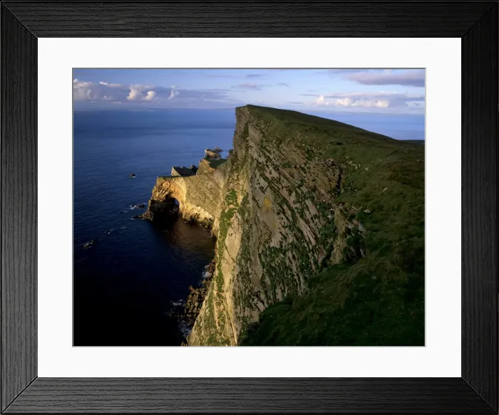 Framed Print : Sheer drop of Da Nort Bank Framed Print : Sheer drop of Da Nort Bank