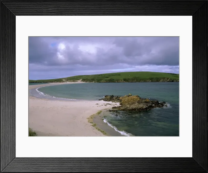Framed Print : St. Ninian Isle sand tombolo, connecting St Framed Print : St. Ninian Isle sand tombolo, connecting St