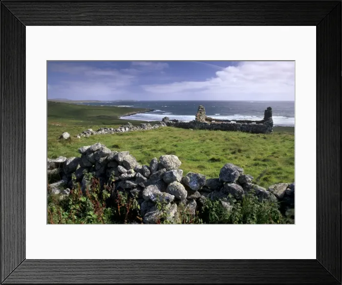 Framed Print : Abandoned house near Sandwick Framed Print : Abandoned house near Sandwick