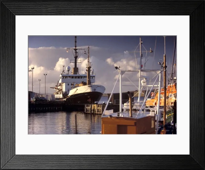 Framed Print : Lerwick harbour Framed Print : Lerwick harbour