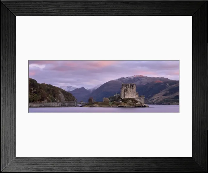 Framed Print : Eilean Donan Castle Framed Print : Eilean Donan Castle