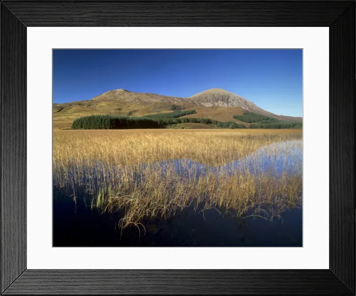 Framed Print : Loch Hainort and Red Cuillins range Framed Print : Loch Hainort and Red Cuillins range