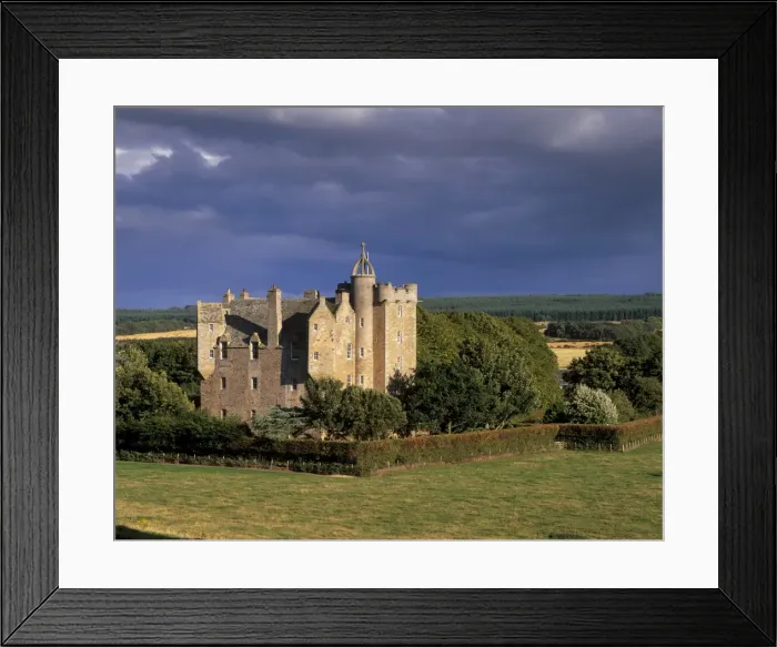 Framed Print : Stuart Castle near Inverness Framed Print : Stuart Castle near Inverness