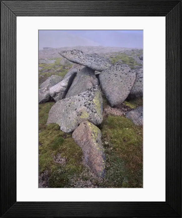 Framed Print : Granite rocks on Cairngorm summit Framed Print : Granite rocks on Cairngorm summit