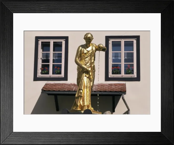 Framed Print : Golden statue Framed Print : Golden statue