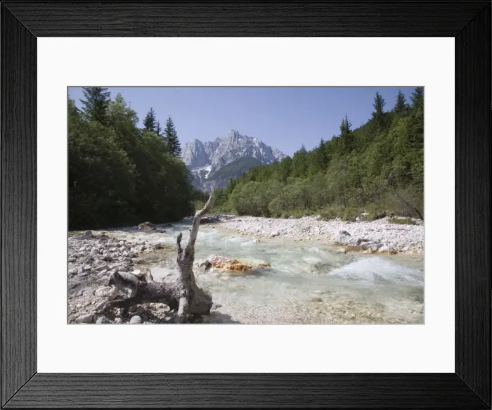 Framed Print : View along stony shallow River Velika Pisnca with crystal Framed Print : View along stony shallow River Velika Pisnca with crystal