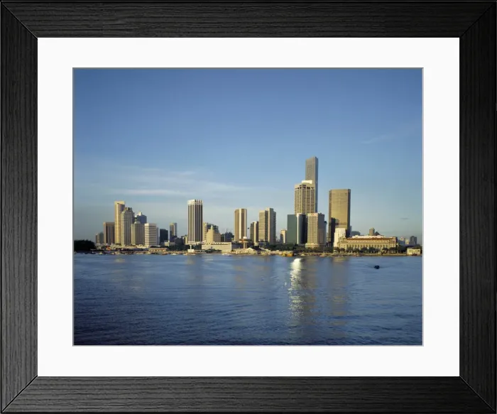 Framed Print : City skyline Framed Print : City skyline