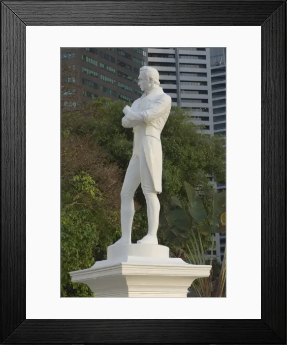 Framed Print : Statue of Sir Stamford Raffles Framed Print : Statue of Sir Stamford Raffles