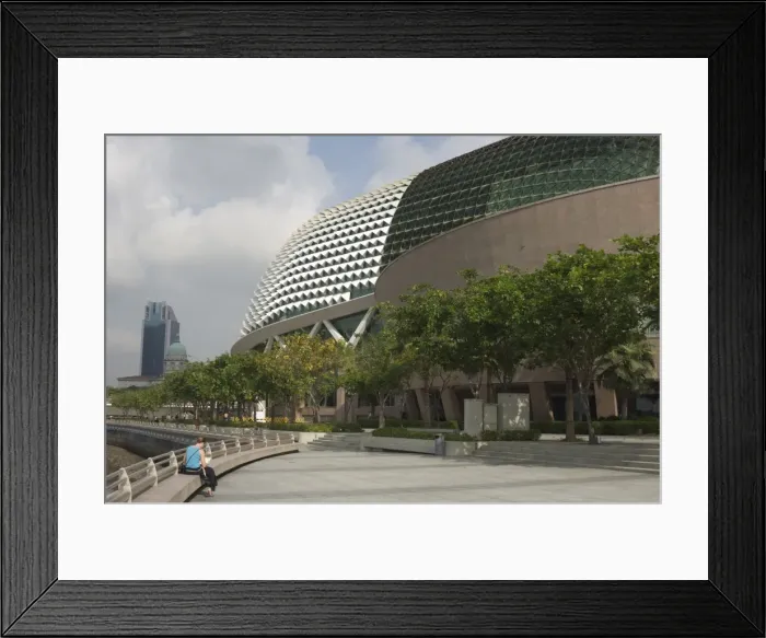 Framed Print : Esplanade Theatres on the Bay Framed Print : Esplanade Theatres on the Bay