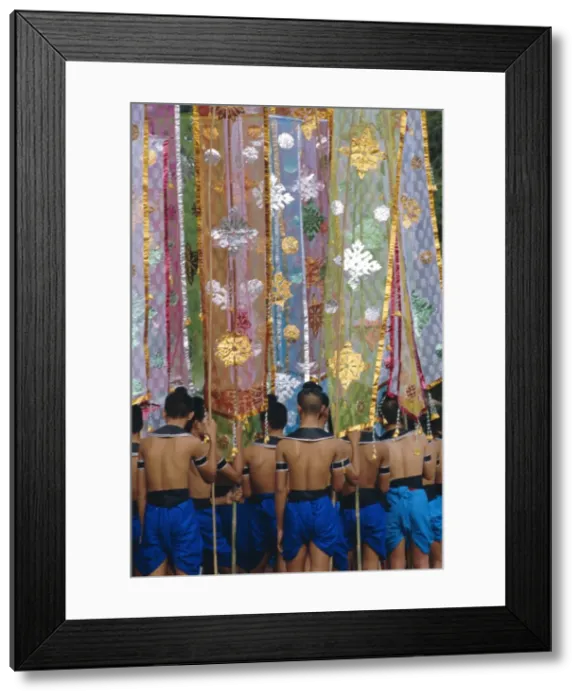 Framed Print : The Loy Krathong Festival in the old capital of Sukhothai Framed Print : The Loy Krathong Festival in the old capital of Sukhothai
