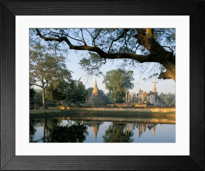Framed Print : Wat Mahathat Framed Print : Wat Mahathat