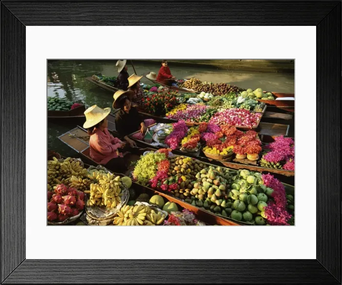 Framed Print : Damnoen Saduak Floating Market Framed Print : Damnoen Saduak Floating Market