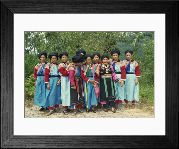 Framed Print : Portrait of Lisu hill tribe women in traditional dress at Chiang Rai Framed Print : Portrait of Lisu hill tribe women in traditional dress at Chiang Rai