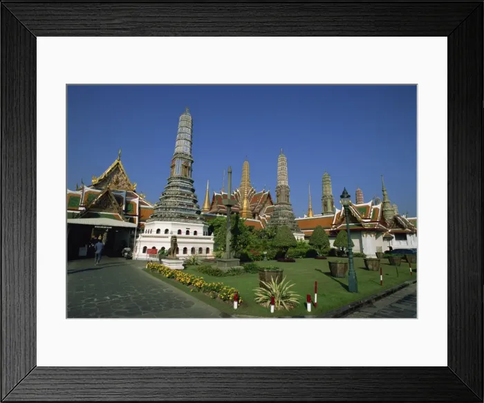 Framed Print : Buddhist temple and chedi (pagodas) inside the Royal Palace area Framed Print : Buddhist temple and chedi (pagodas) inside the Royal Palace area