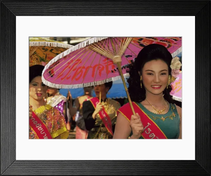 Framed Print : Thai queens holding typical umbrellas during King Narai Reign Fair Framed Print : Thai queens holding typical umbrellas during King Narai Reign Fair