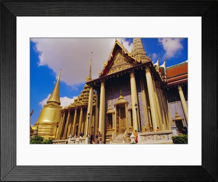 Framed Print : Phra Sri Ratana Golden Chedi and Phra Monhob buidling Framed Print : Phra Sri Ratana Golden Chedi and Phra Monhob buidling
