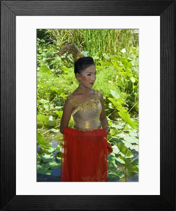 Framed Print : Girl in traditional Thai clothes Framed Print : Girl in traditional Thai clothes