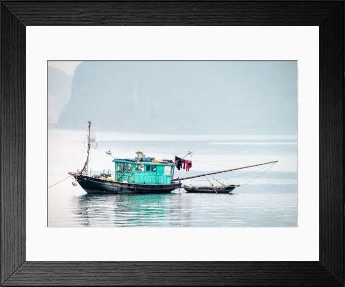 Framed Print : Boats in Ha Long bay on a foggy morning, Quang Ninh Province, Vietnam, Indochina Framed Print : Boats in Ha Long bay on a foggy morning, Quang Ninh Province, Vietnam, Indochina