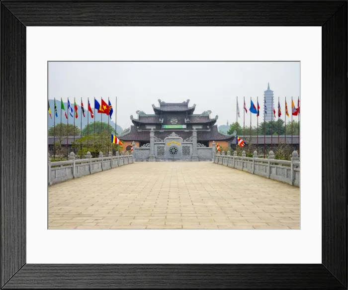 Framed Print : Bai Dinh Temple (Chua Bai Dinh), Gia Vien District, Ninh Binh Province, Vietnam, Indochina Framed Print : Bai Dinh Temple (Chua Bai Dinh), Gia Vien District, Ninh Binh Province, Vietnam, Indochina