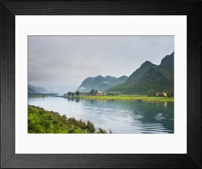 Framed Print : Song Con River at Son Trach, Bo Trach District, Quang Binh Province, Vietnam, Indochina Framed Print : Song Con River at Son Trach, Bo Trach District, Quang Binh Province, Vietnam, Indochina