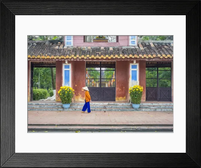 Framed Print : Dieu De Pagoda (Chua Dieu De) Buddhist temple in Hue, Thua Thien-Hue Province, Vietnam Framed Print : Dieu De Pagoda (Chua Dieu De) Buddhist temple in Hue, Thua Thien-Hue Province, Vietnam