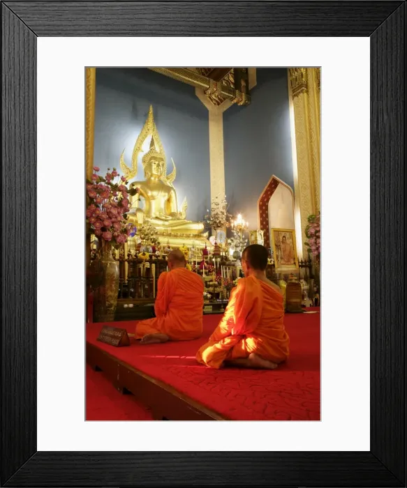 Framed Print : Monks praying and giant golden statue of the Buddha Framed Print : Monks praying and giant golden statue of the Buddha