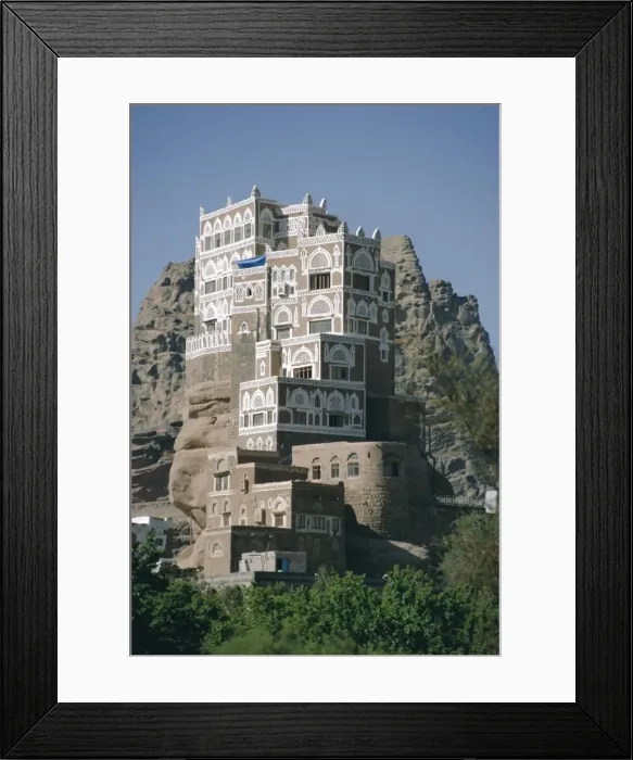 Framed Print : Old Summer Palace of Iman Yahya Framed Print : Old Summer Palace of Iman Yahya