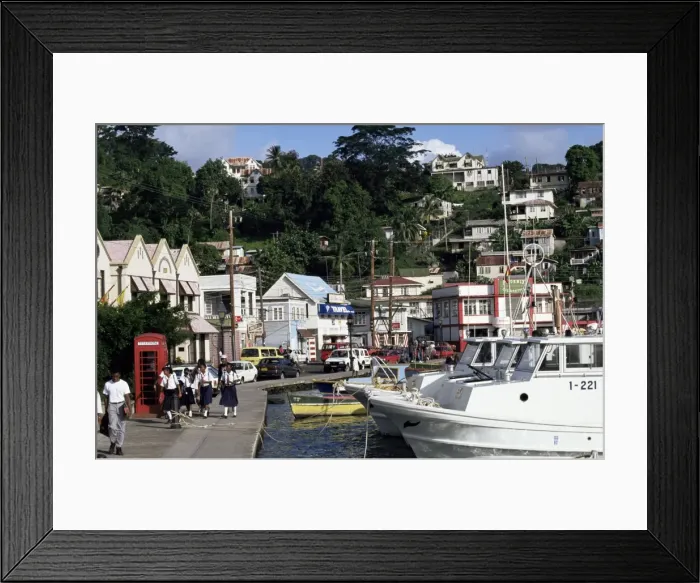 Framed Print : Harbour, St Framed Print : Harbour, St