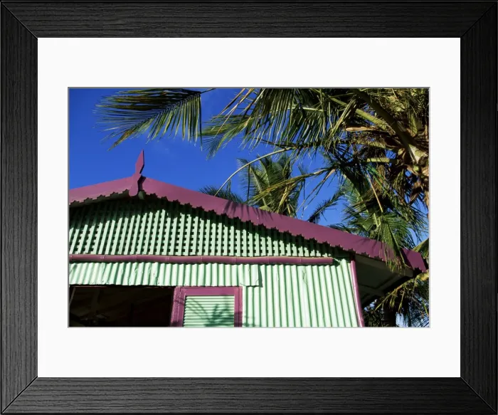 Framed Print : Colourful house, St Framed Print : Colourful house, St