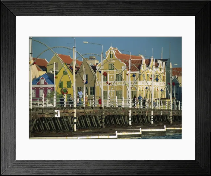 Framed Print : The Queen Emma Pontoon Bridge before the colonial gabled Framed Print : The Queen Emma Pontoon Bridge before the colonial gabled