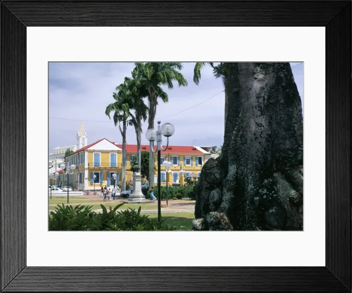Framed Print : Place de la Victoire Framed Print : Place de la Victoire