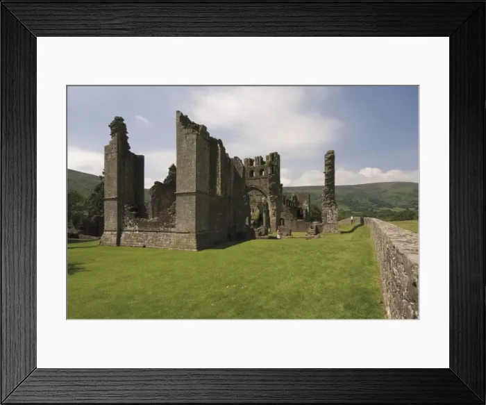 Framed Print : Ruined chapel of Llanthony Priory Framed Print : Ruined chapel of Llanthony Priory