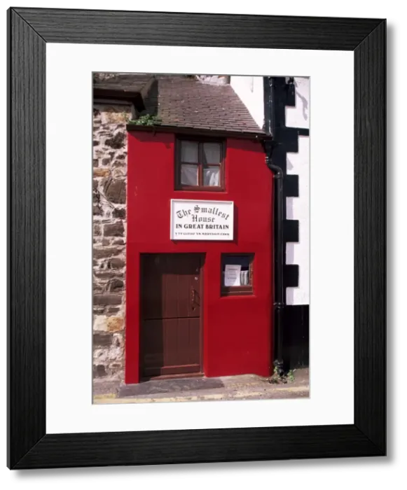 Framed Print : The smallest house in Britain Framed Print : The smallest house in Britain