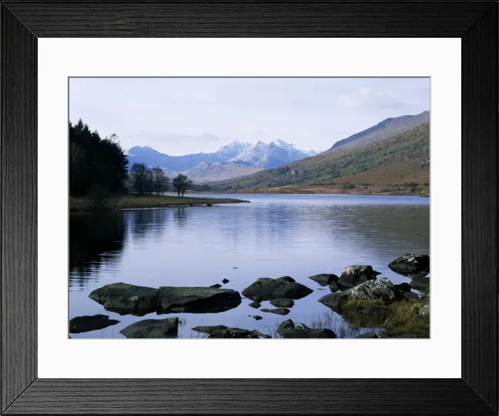 Framed Print : Llyn Mynbyr in the early morning Framed Print : Llyn Mynbyr in the early morning