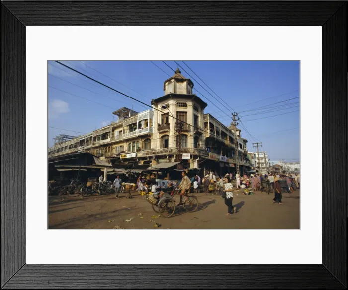 Framed Print : Bustling streets Framed Print : Bustling streets