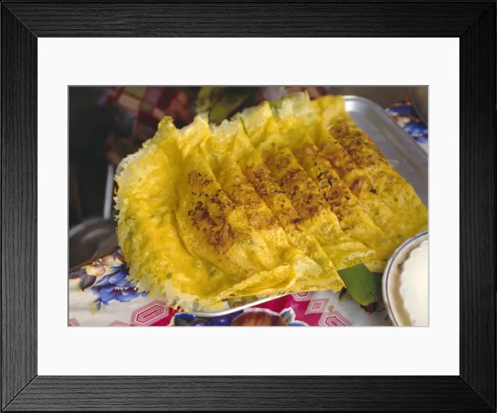 Framed Print : Omelettes, Ho Chi Minh City (formerly Saigon) Framed Print : Omelettes, Ho Chi Minh City (formerly Saigon)