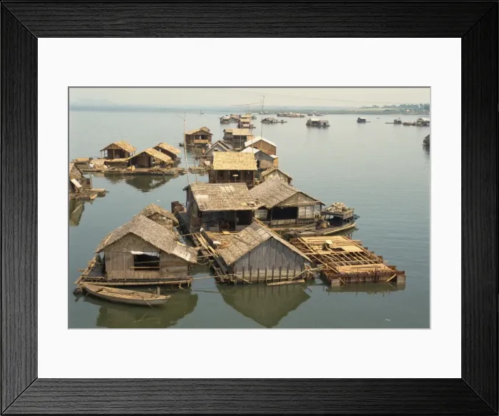 Framed Print : Houses in the fishing village of Langa in south Vietnam Framed Print : Houses in the fishing village of Langa in south Vietnam