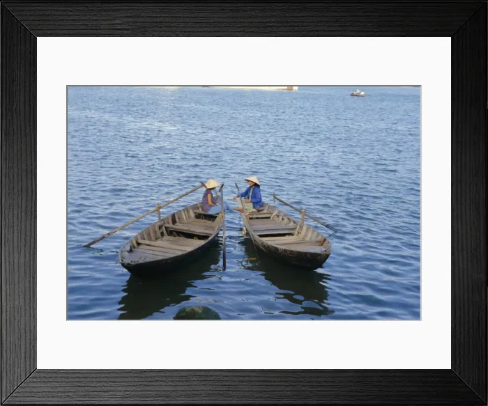 Framed Print : Two women in boats