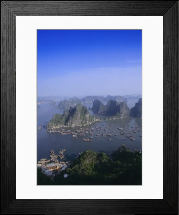 Framed Print : Ha Long (Ha-Long) Bay Framed Print : Ha Long (Ha-Long) Bay