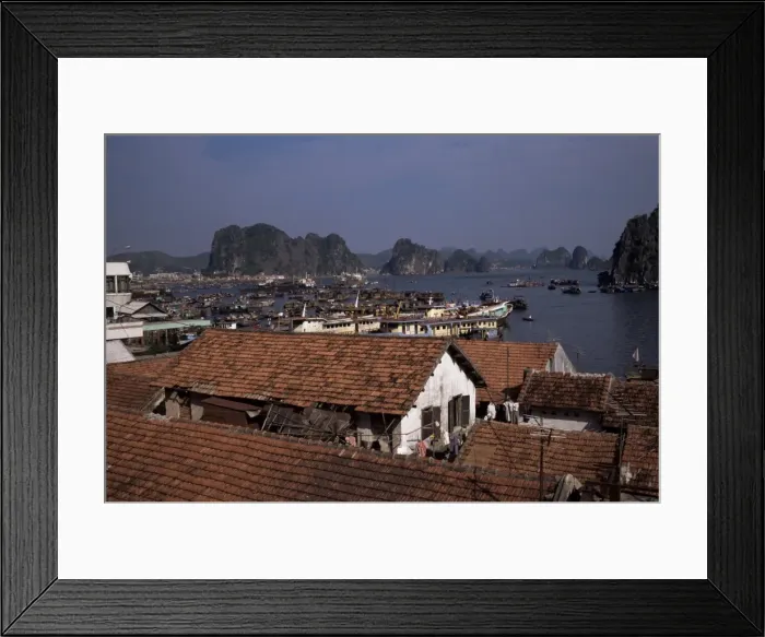 Framed Print : Hong Gai, Ha Long Bay Framed Print : Hong Gai, Ha Long Bay