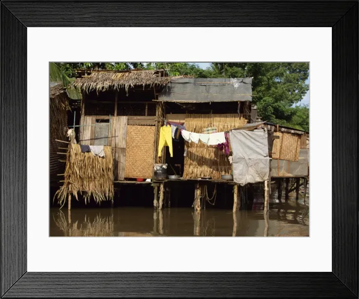 Framed Print : House on stilts on the Rach Thi Nghe Framed Print : House on stilts on the Rach Thi Nghe