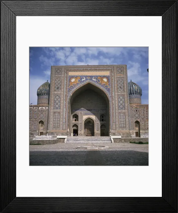Framed Print : The Sher Dor Madrasah dating from 1636 on Registan Framed Print : The Sher Dor Madrasah dating from 1636 on Registan