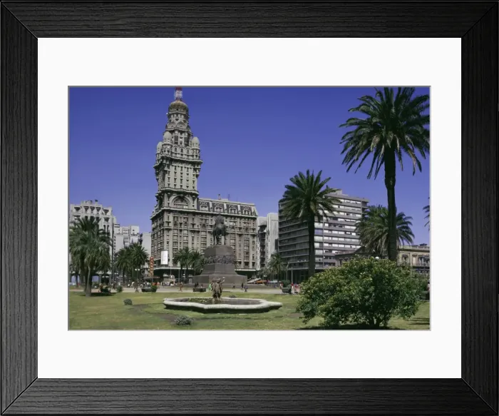Framed Print : Palacio Salvo