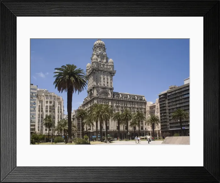Framed Print : Plaza Independencia Framed Print : Plaza Independencia
