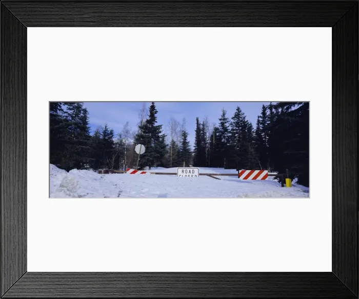 Framed Print : Road closed sign and deep snow Framed Print : Road closed sign and deep snow